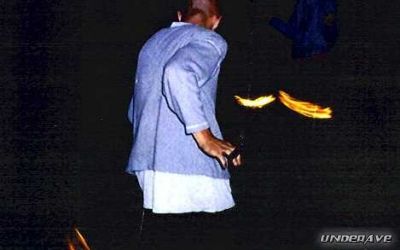 Acamparade 12-07-02 Underave 04.jpg