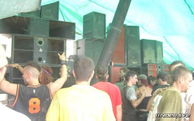 AntiSonar 2007 underave 25.JPG