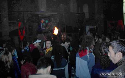 BCN Street Party 31-10-03 Underave 23.jpg