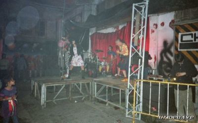 Chronic (NL) Manantial 01-05-04 Underave 2.jpg