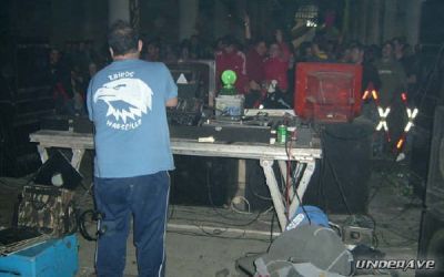 High Voltage 07-03-04 Xavi76 TMKCrew 2.jpg